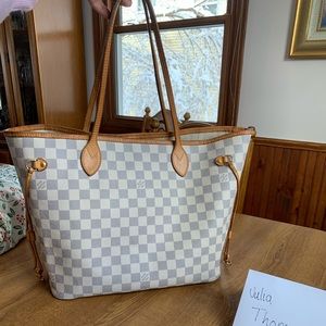 ❌❌SOLD❌❌Louis Vuitton Damier Azur Neverfull MM